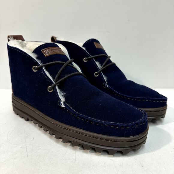 NWOT Quoddy Men's Huggeur Chukka Navy Blue Suede Shearling Lined Vibram 8 - Picture 1 of 12